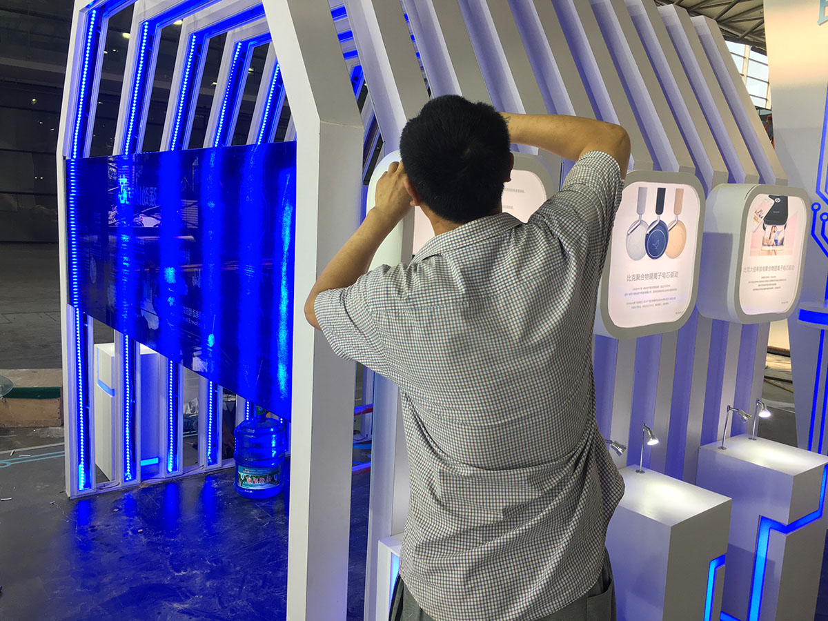 比克电池BAK|ces asia展台搭建施工现场04
