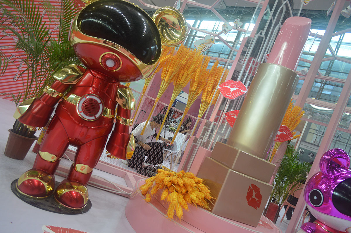 活泉广州美博会CIBE展台设计搭建01